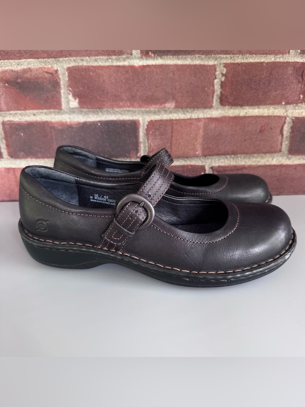 Born Women’s navy blue Leather Mary Jane Comfort Shoes Buckle US 10 EU 42 Casual